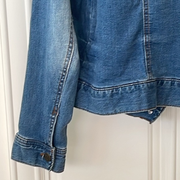 Soho Jeans blue denim jeans jacket distressed size M - Picture 7 of 12